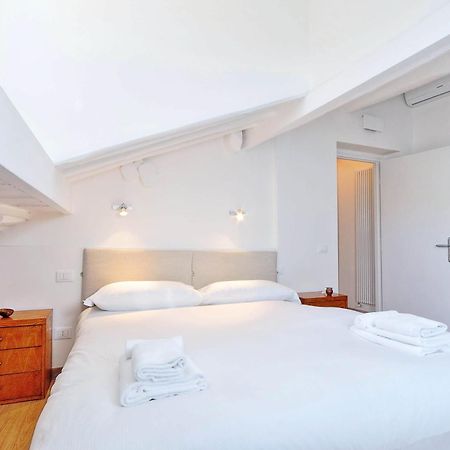 Ferienwohnung Pantheon Charming Attic | Romeloft Exterior foto